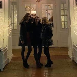 Meet your Posher, Angela